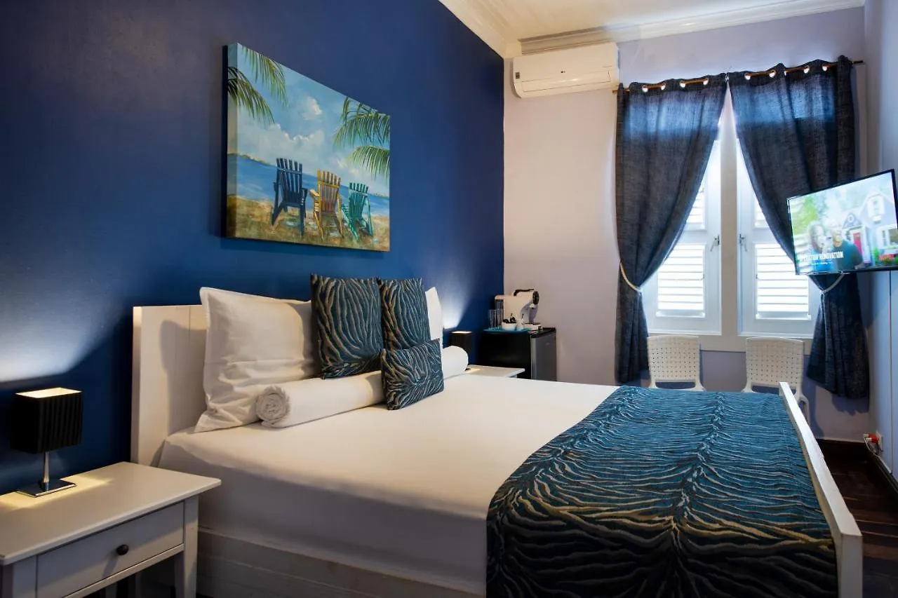 **** מלון וילמסטאד Villa Amalie & Villa Curiel קוראסאו
