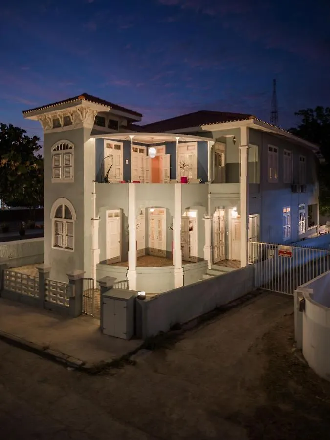 Villa Amalie & Villa Curiel Willemstad Hotel