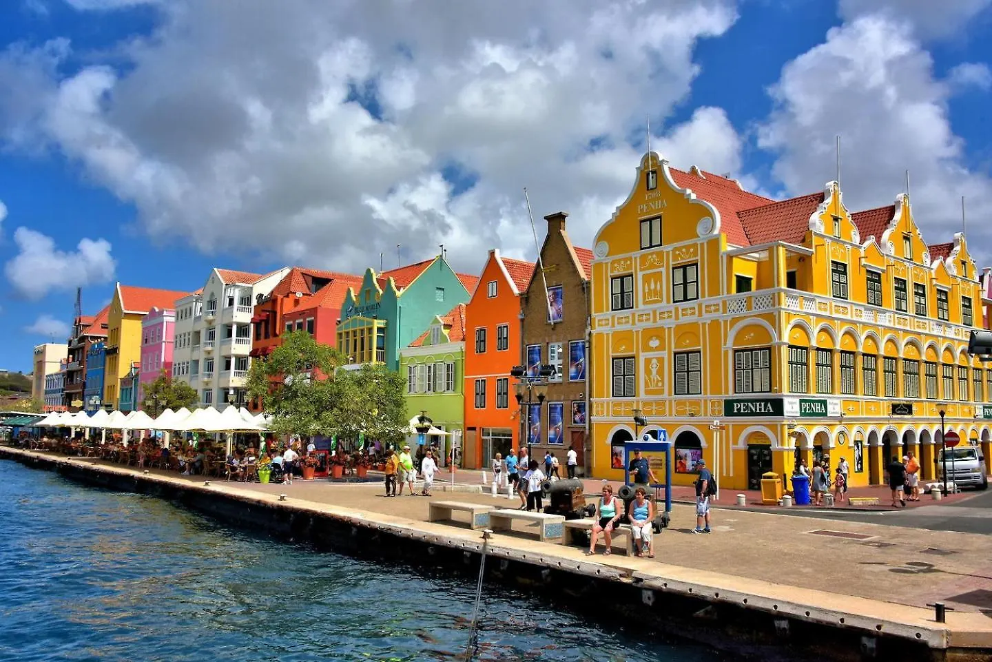Villa Amalie & Villa Curiel Willemstad Hotel